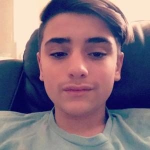 Meet your Posher, Devon